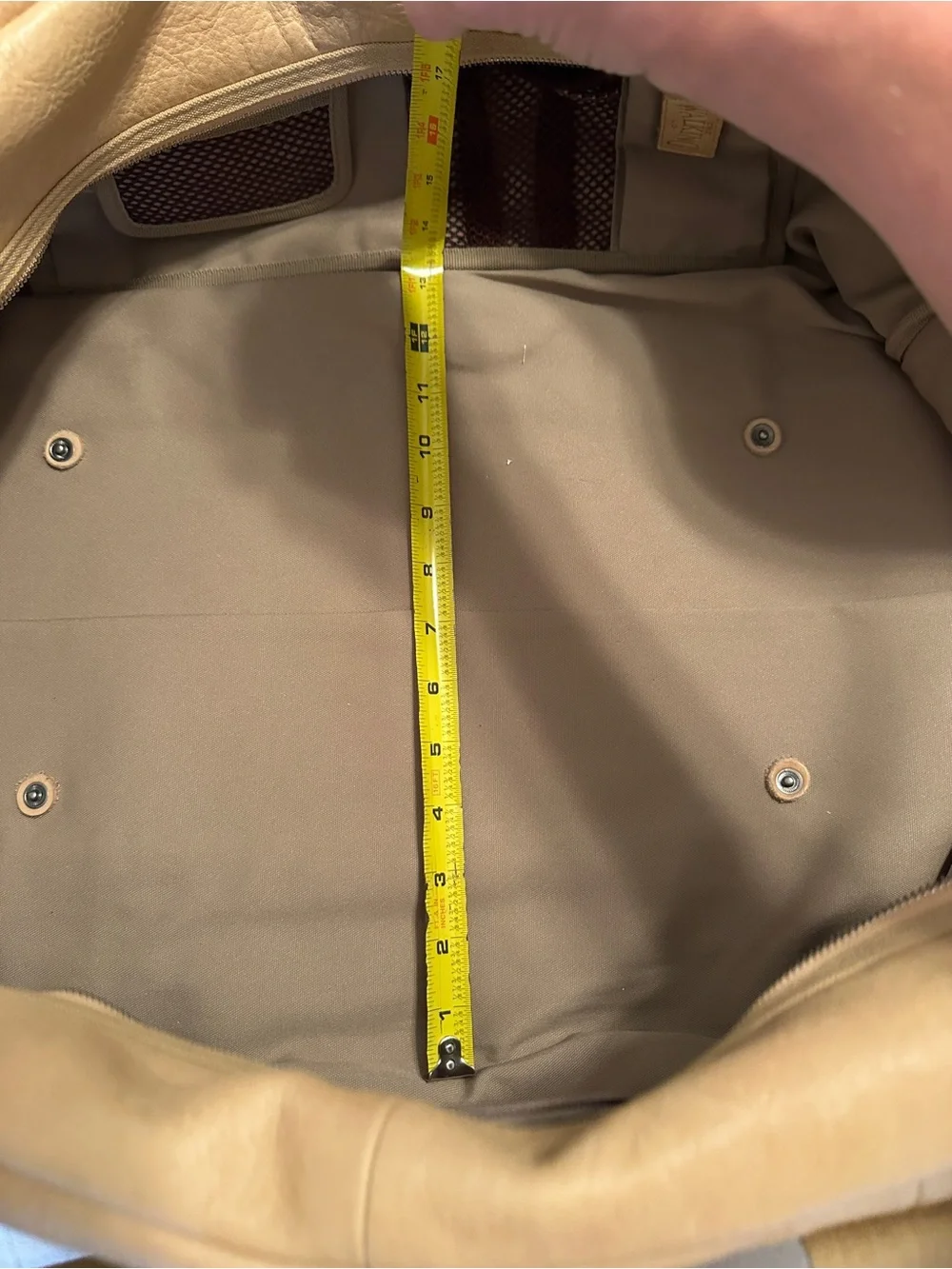 Men or Women’s Tan Leather Weekend Duffel Bag